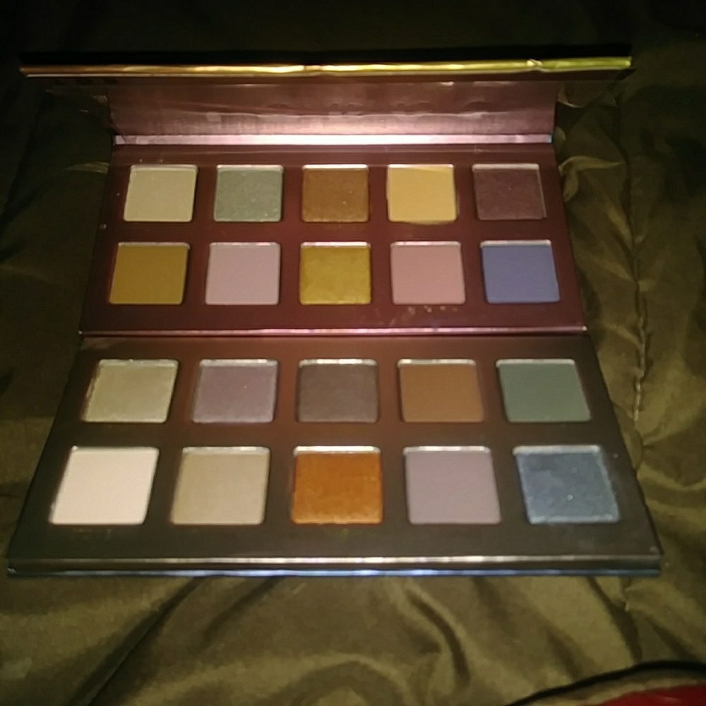Lorac palettes